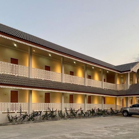 Funwan Hotel Li Eksteriør bilde