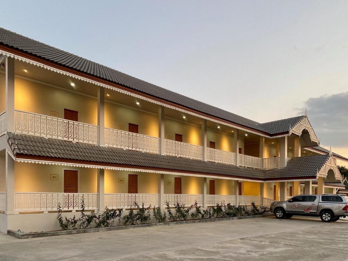 Funwan Hotel Li Eksteriør bilde